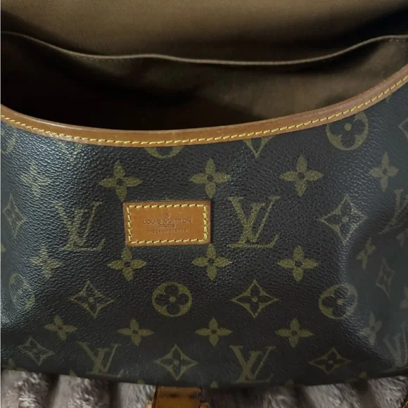 Louis Vuitton Brown Monogram Satchel - Picture 3 of 16